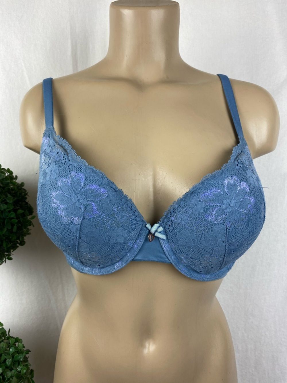 Victoria’s Secret Steel Blue Underwire BBV‎ Perfect Shape Contour Cup Bra 38B